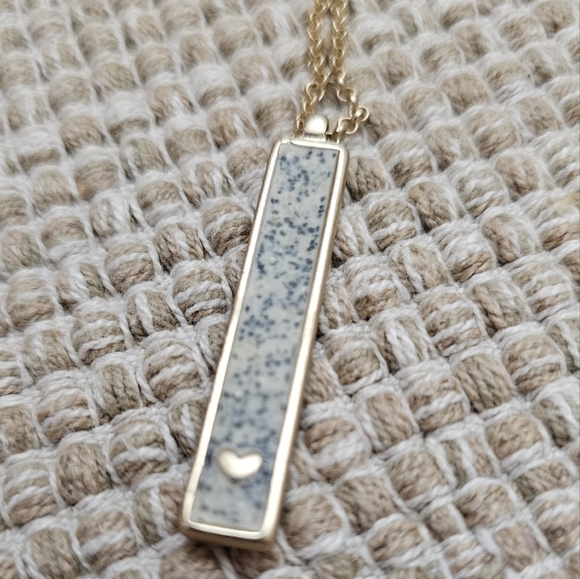 Reversible Long pendant necklace 24 inch with adjustable extender NWOT - Picture 7 of 10